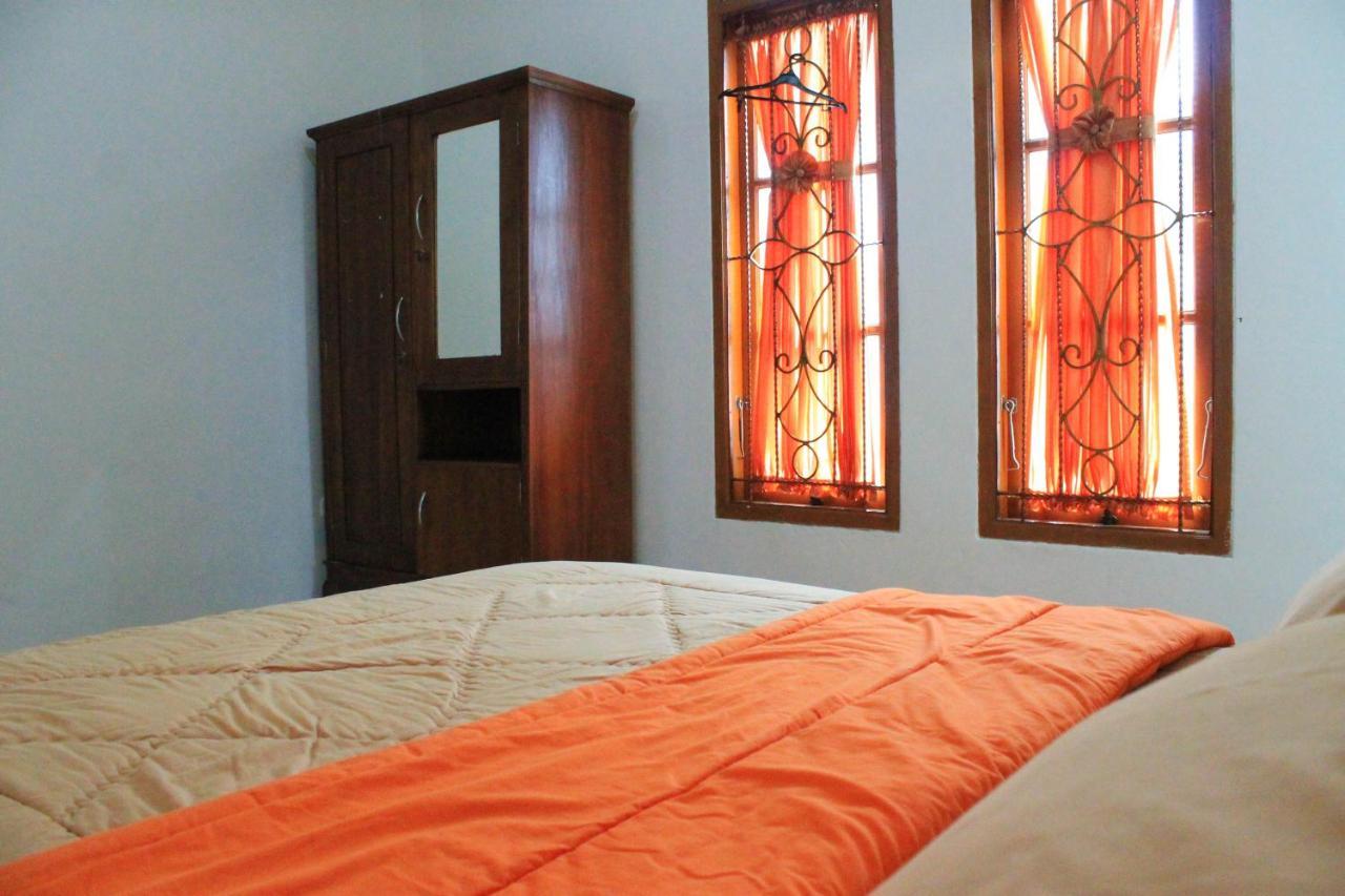 Villa Bukit Berkat Bogor Esterno foto