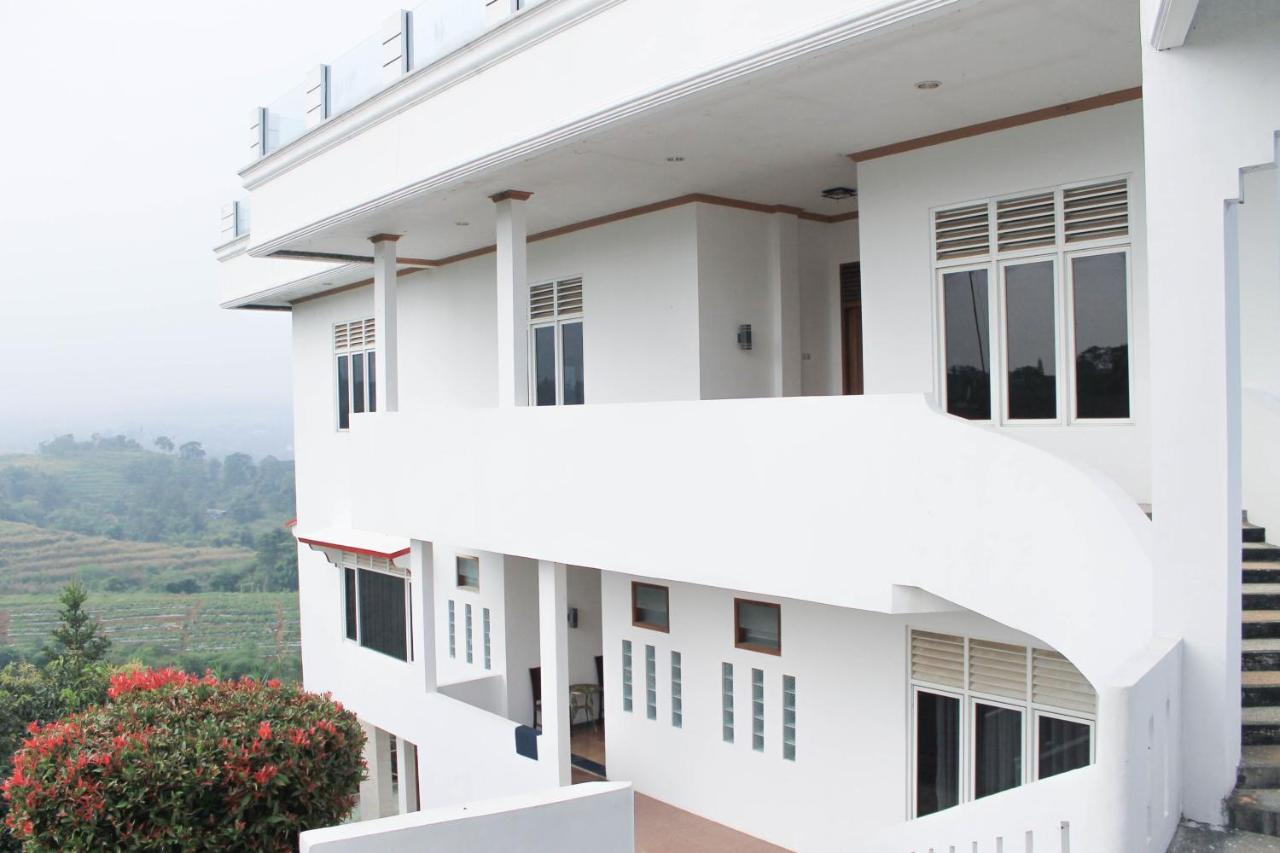Villa Bukit Berkat Bogor Esterno foto