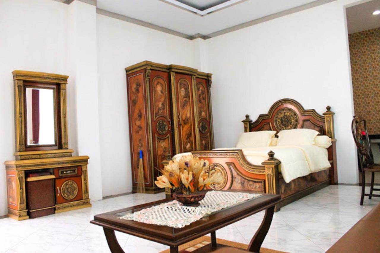 Villa Bukit Berkat Bogor Esterno foto